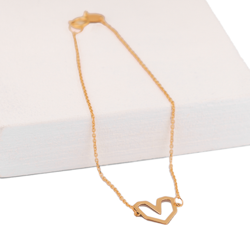 دستبند طلا 18 عیار طرح قلب جذاب