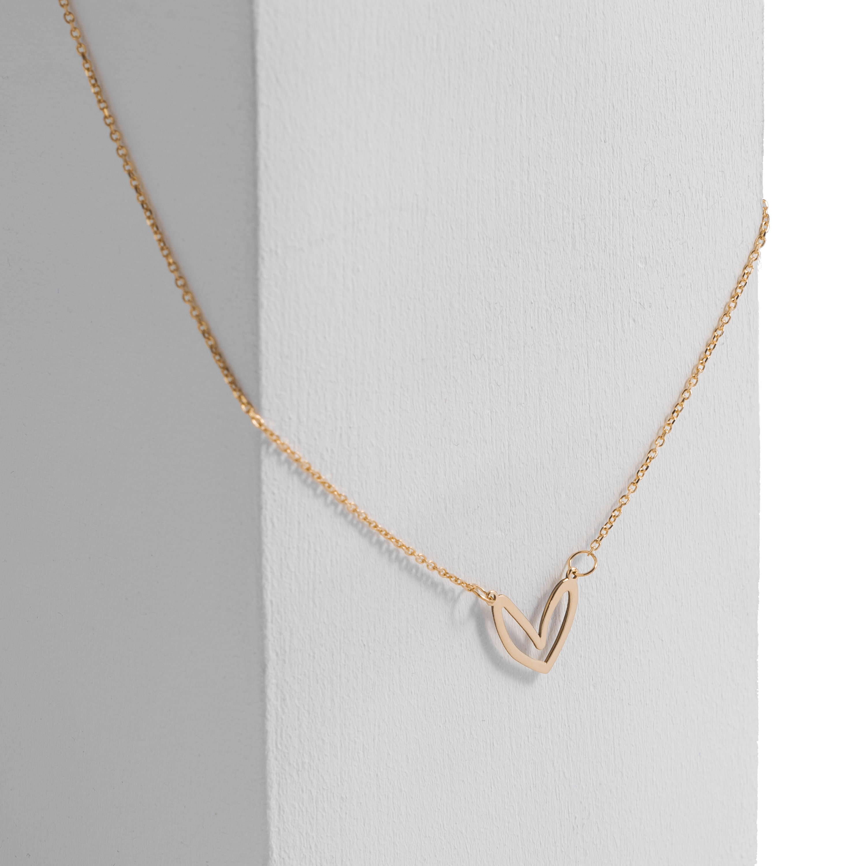 گردنبند طلا 18عیار زنانه طرح قلب فرماتیک گردنبند طلا 18عیار زنانه طرح قلب فرماتیک