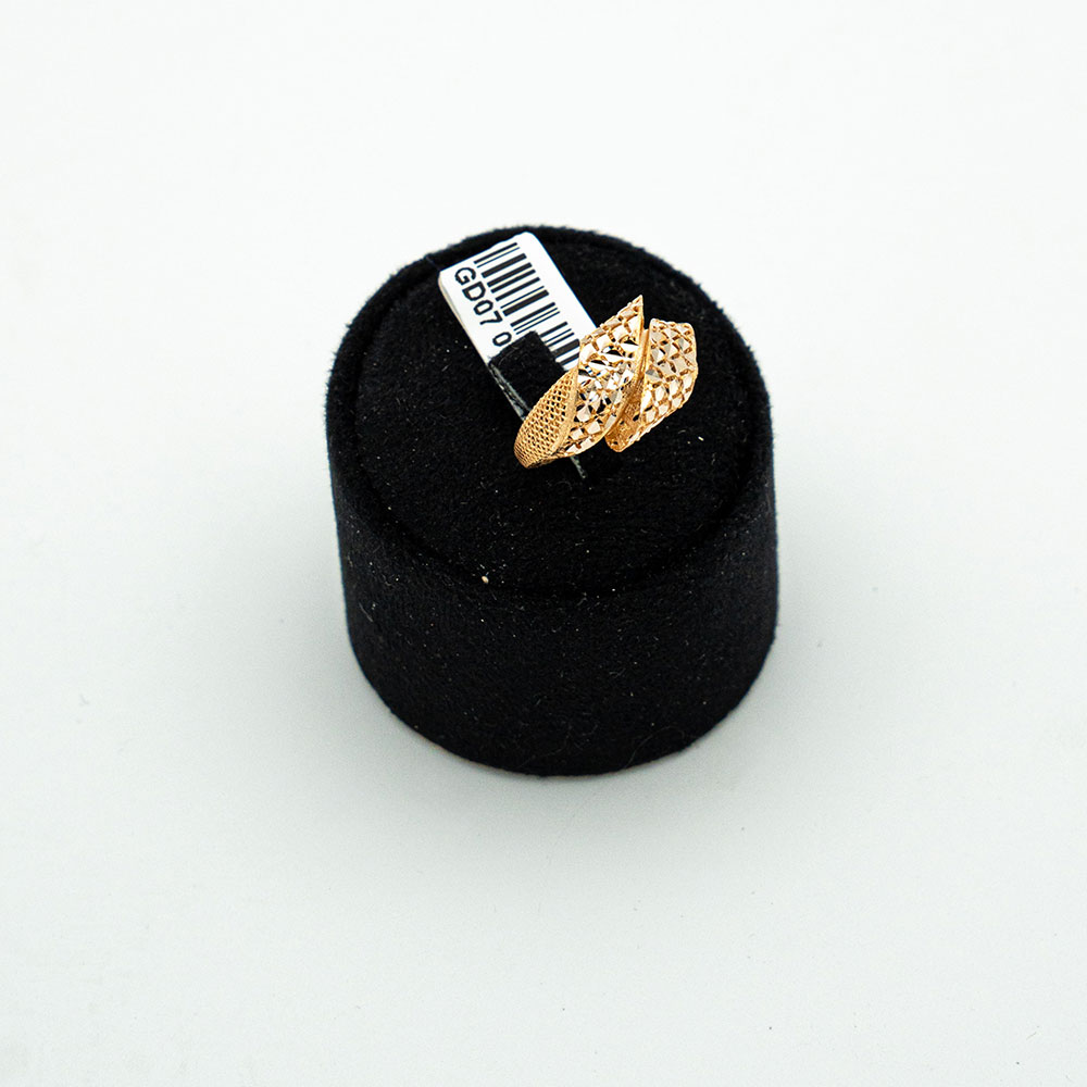 انگشتر طلا 18 عیار گالری طلا عرفان زنانه مدل فیوژن کد 4663