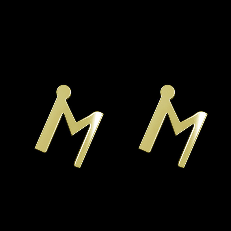 گوشواره طلا 18 عیار زنانه مدوپد مدل حرف M کد GA1-16847