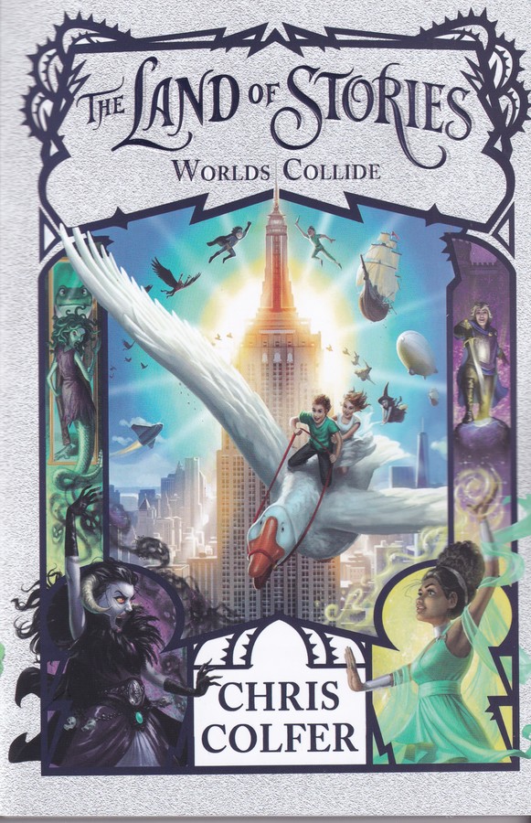 کتاب The Land Of Stories- Worlds Collide 6 قصه های همیشگی 6- آخرین نبرد نشر معیار علم کتاب The Land Of Stories- Worlds Collide 6 قصه های همیشگی 6- آخرین نبرد نشر معیار علم